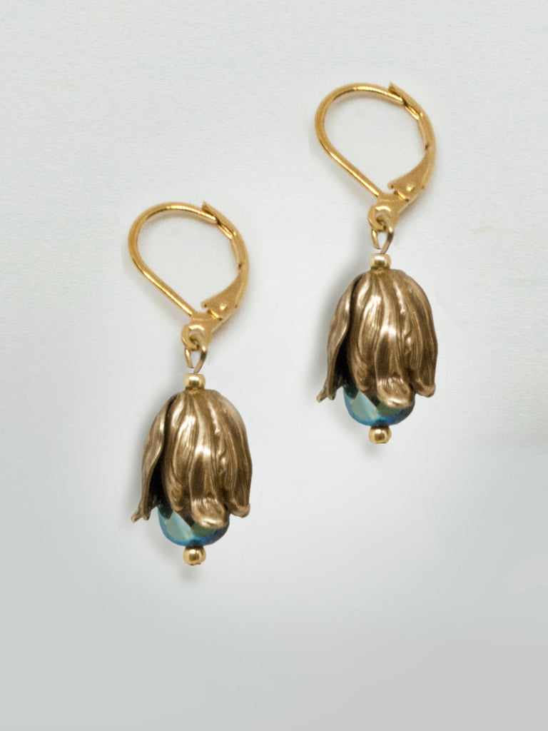 Dewdrop Teardrop Earrings - Bluegreen