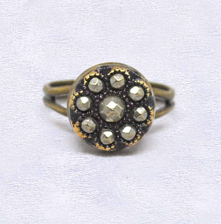 Antique Brass Flower Button with Steel Cuts