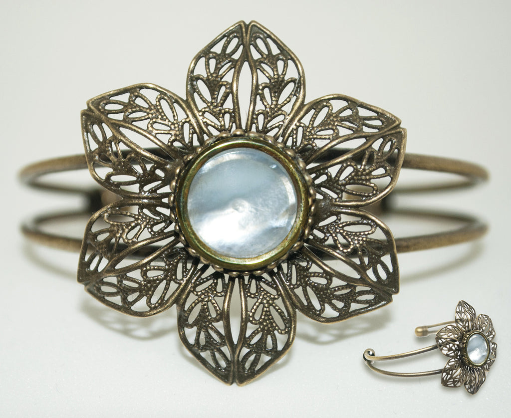 White Mother of Pearl Flower Wire Cuff